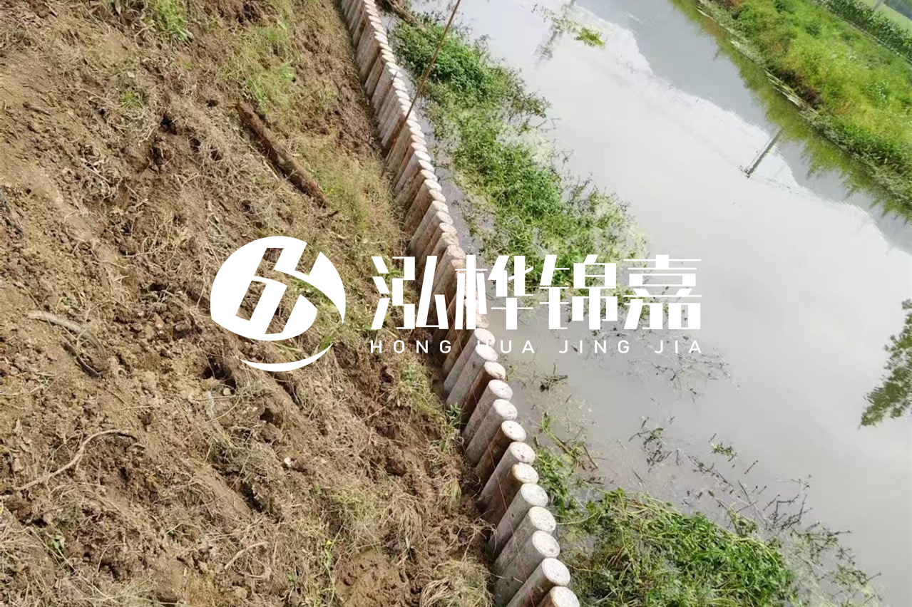 仿木樁施工前注意事項(xiàng)-水泥樁打樁機(jī)是怎么打樁的？