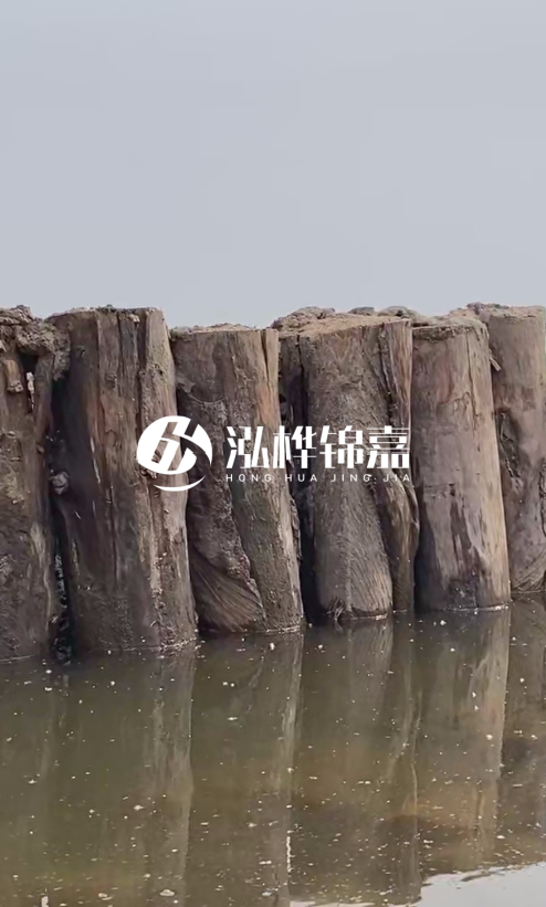 松木樁圍堰如何施工才能保證穩(wěn)固性？專業(yè)打樁隊(duì)一步步教你！