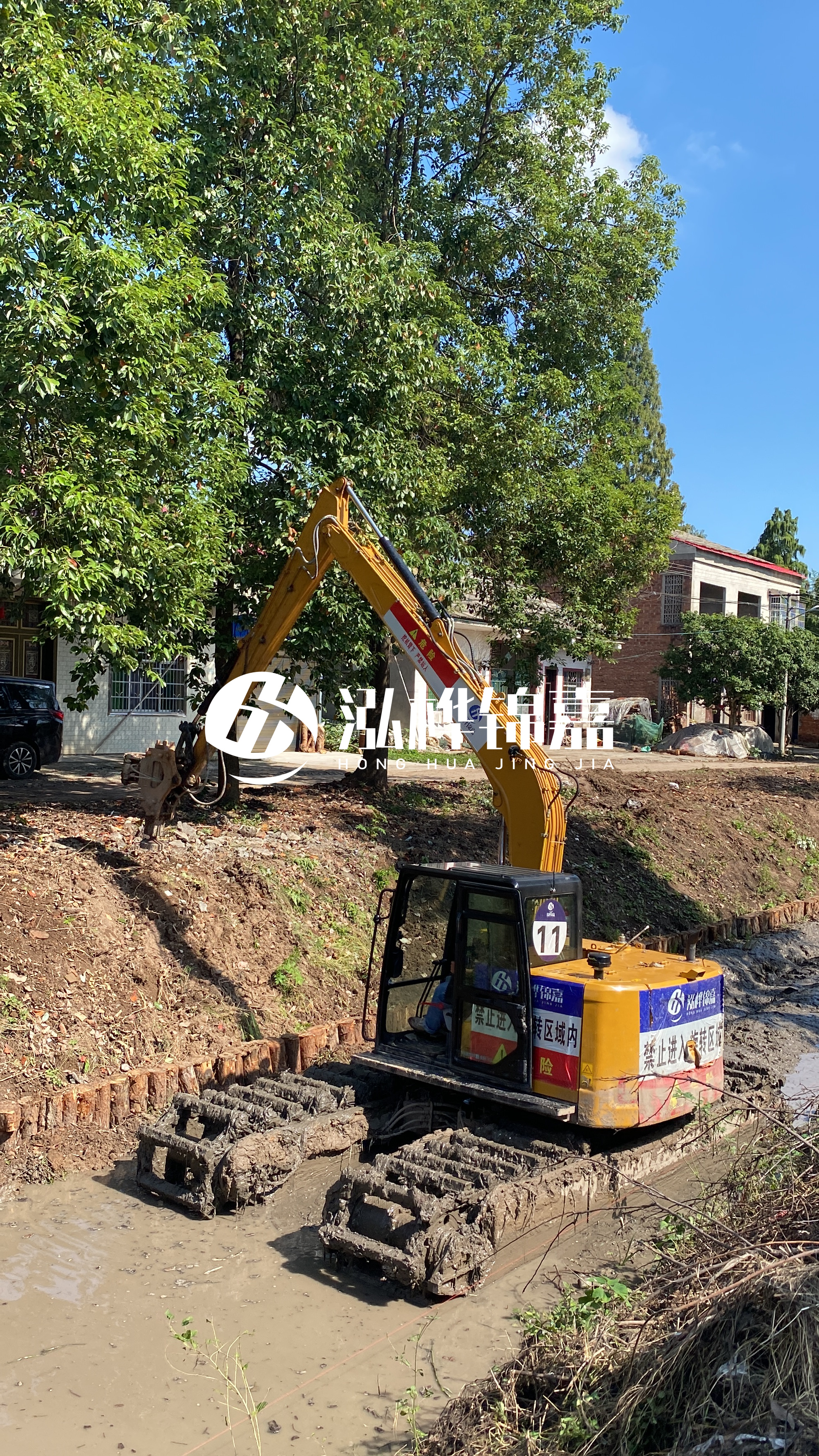 挖機(jī)壓松木樁可行嗎？真相在這里？