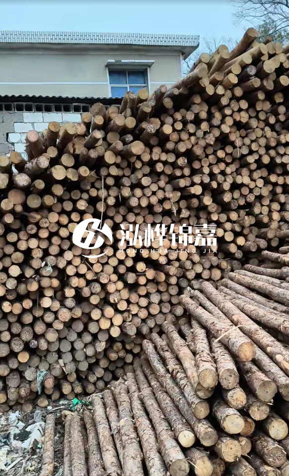 2米松木樁多少錢(qián)一根？7-10CM直徑價(jià)格是多少？