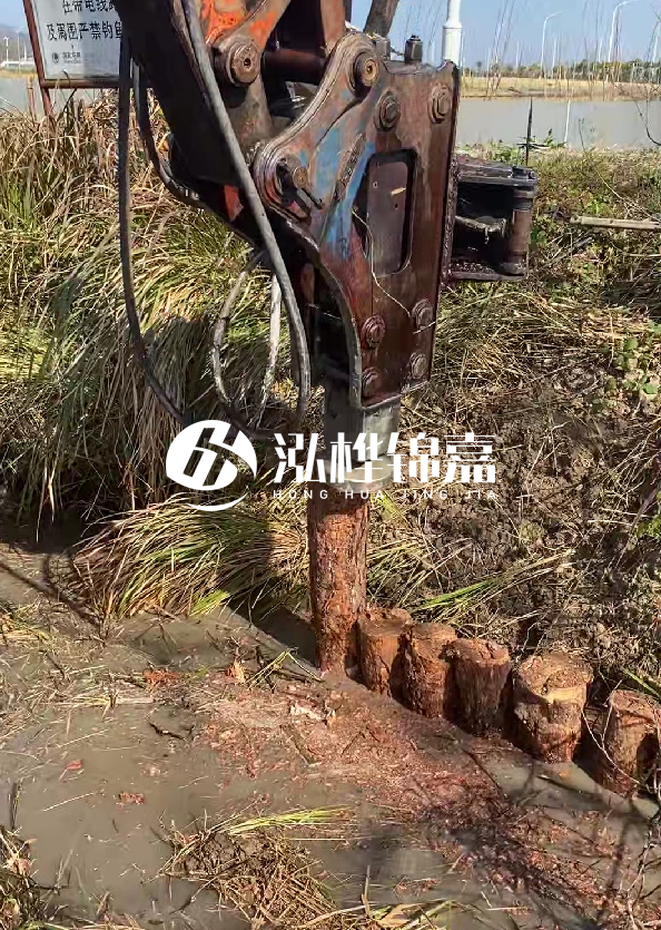松木樁施工雙排支護(hù)樁和單排支護(hù)樁的區(qū)別？什么時(shí)候采用雙排？